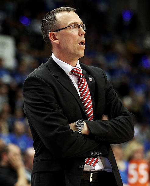 他在前场多 他在前场多